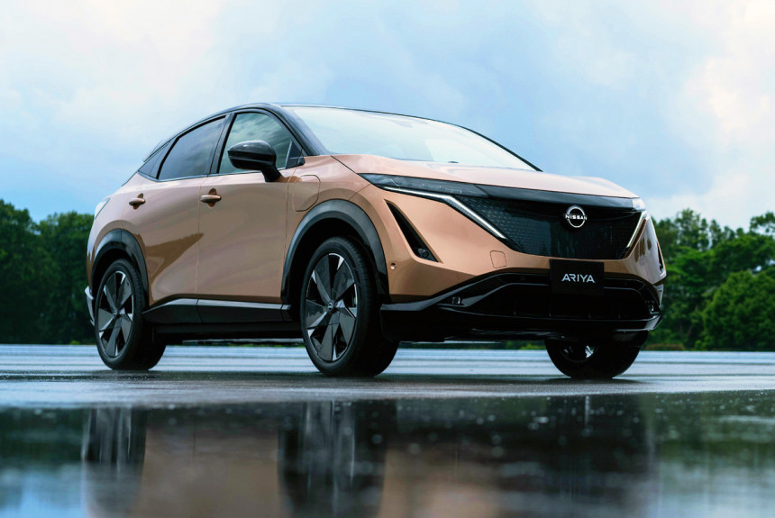 Nissan обвинили бывшего главу компании в устаревшем модельном ряде