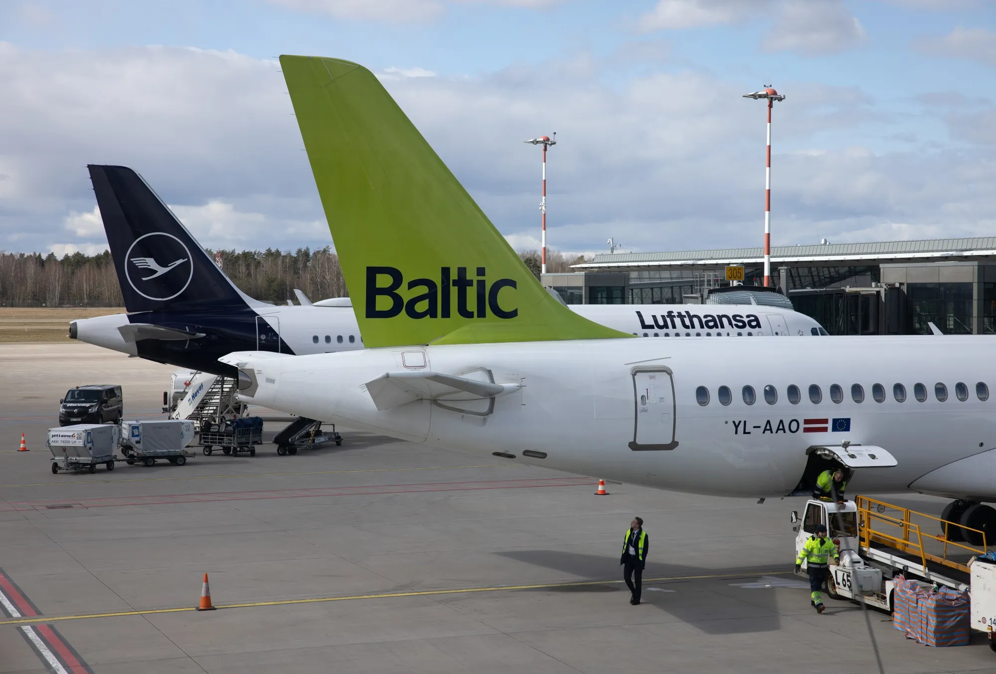 Lufthansa станет стратегическим инвестором airBaltic Lufthansa станет стратегическим инвестором airBaltic
