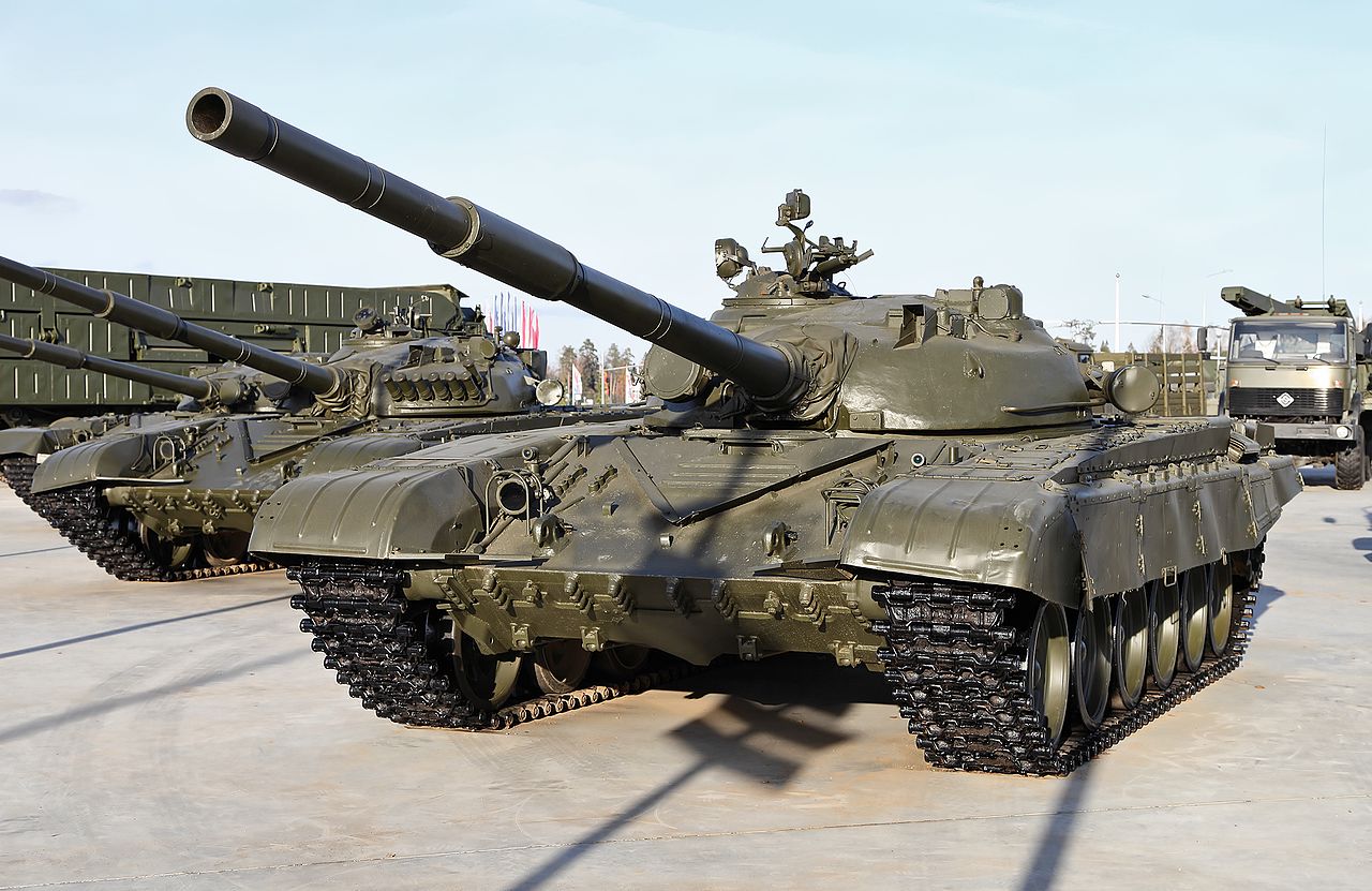 Чешский депутат сообщил о поставках в Украину танков Т-72