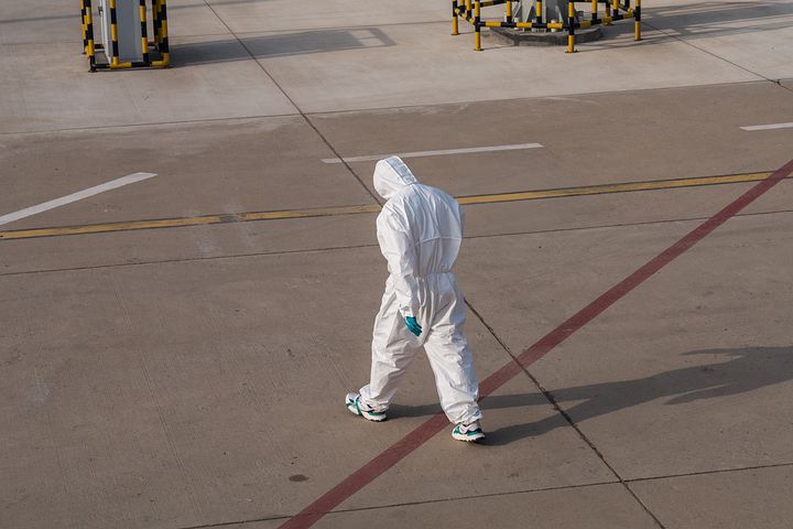 «Он будет терзать человечество» или главные мифы о коронавирусе