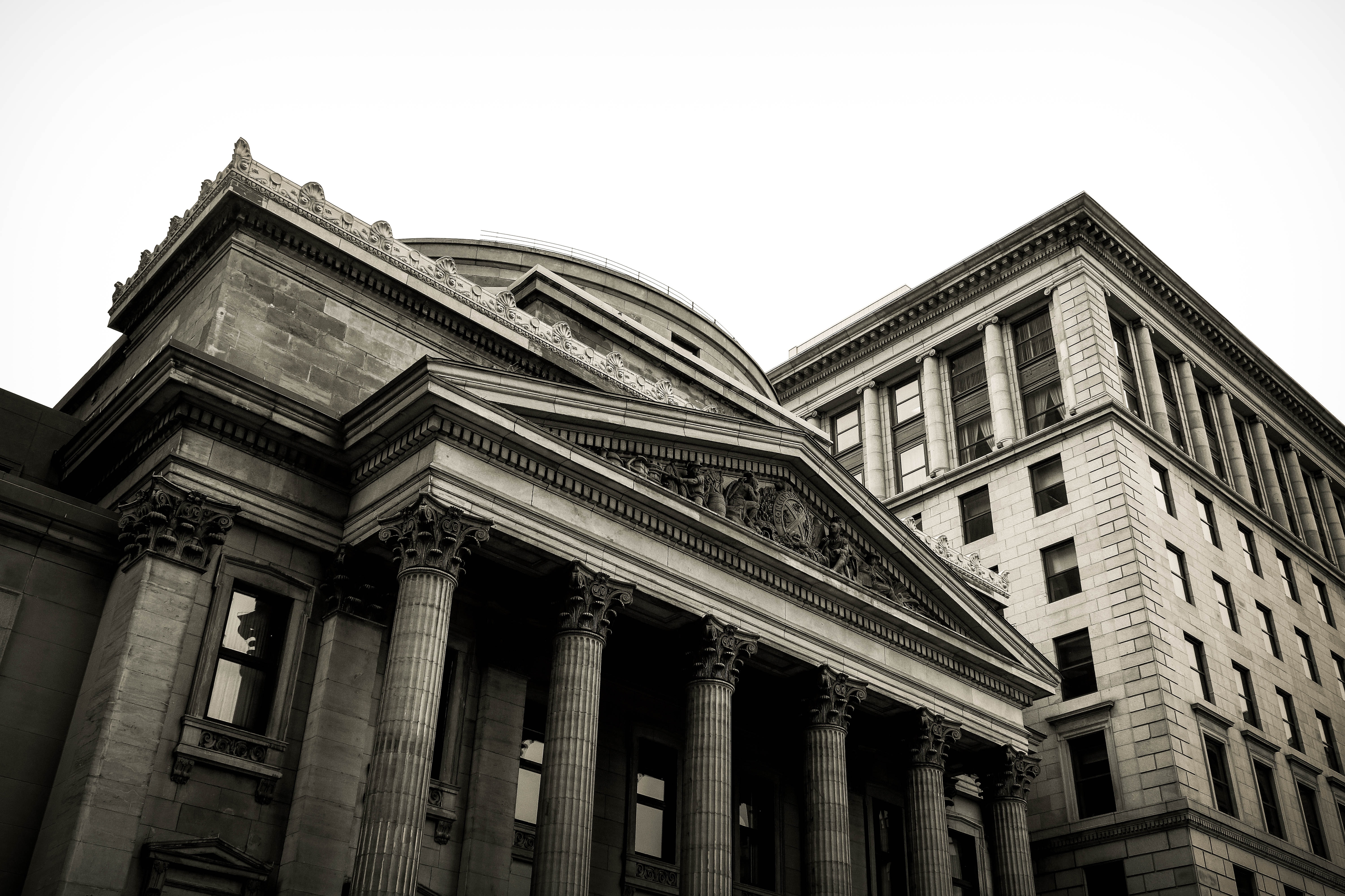 "Commerzbank" darbavietu likvidēšanai atvēl 610 miljonus eiro