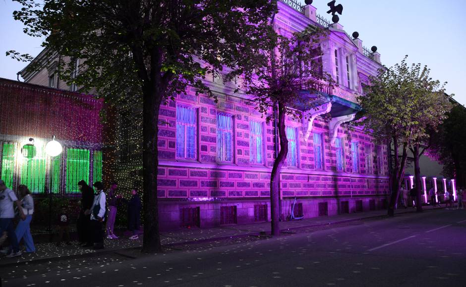 Ночь музеев в Даугавпилсе — среди предложений адское шоу Ночь музеев в Даугавпилсе — среди предложений адское шоу