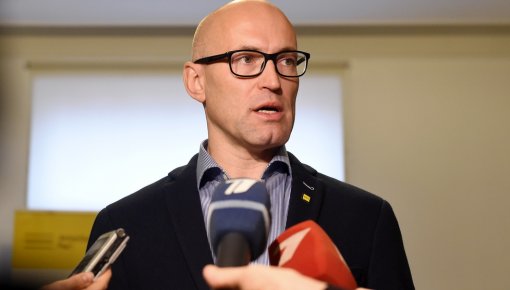 Павлютс: у нас проблемы в общении с русскими. Агентство госязыка мешает