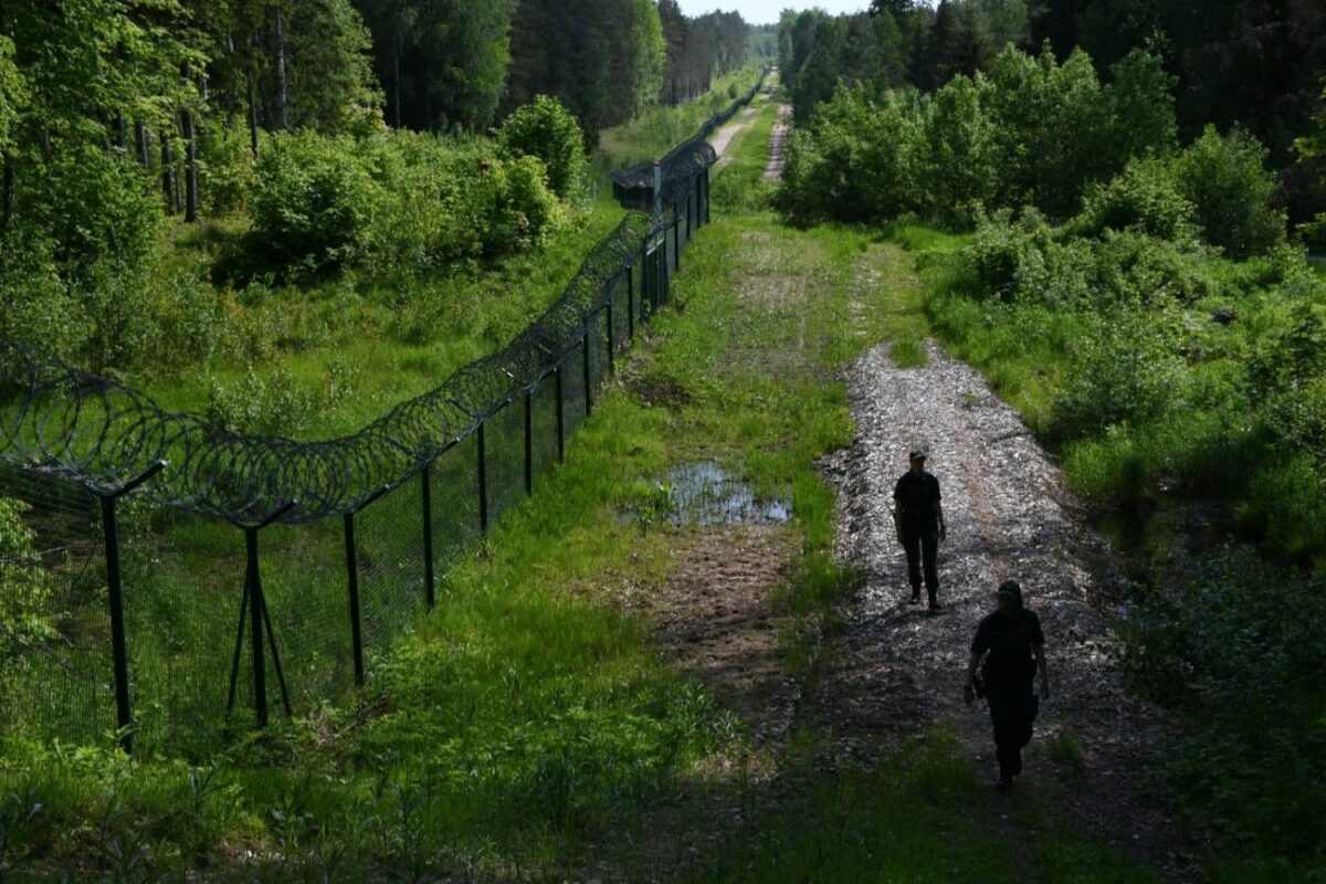 Чрезвычайную ситуацию на границе c Белоруссией продлят до 10 февраля следующего года