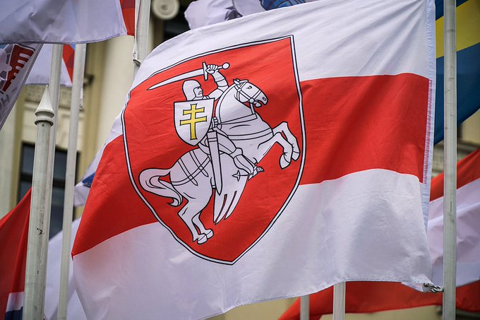 Как российские беженцы белорусским в Латвии помогали. И что пошло не так