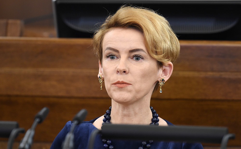 Глава МВД: строительство забора на границе нужно передать одной госкомпании