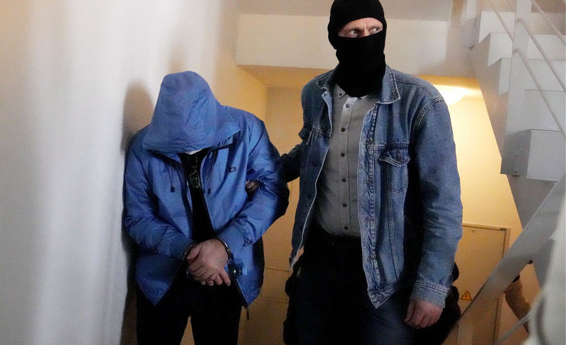 Суд оставил Ульмана под арестом