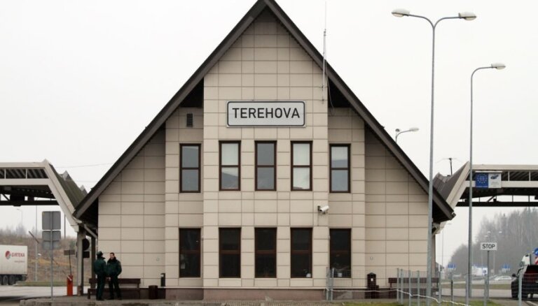 Задержание таможенников в Терехово - брали все смены. Деньги хранили в раздевалке