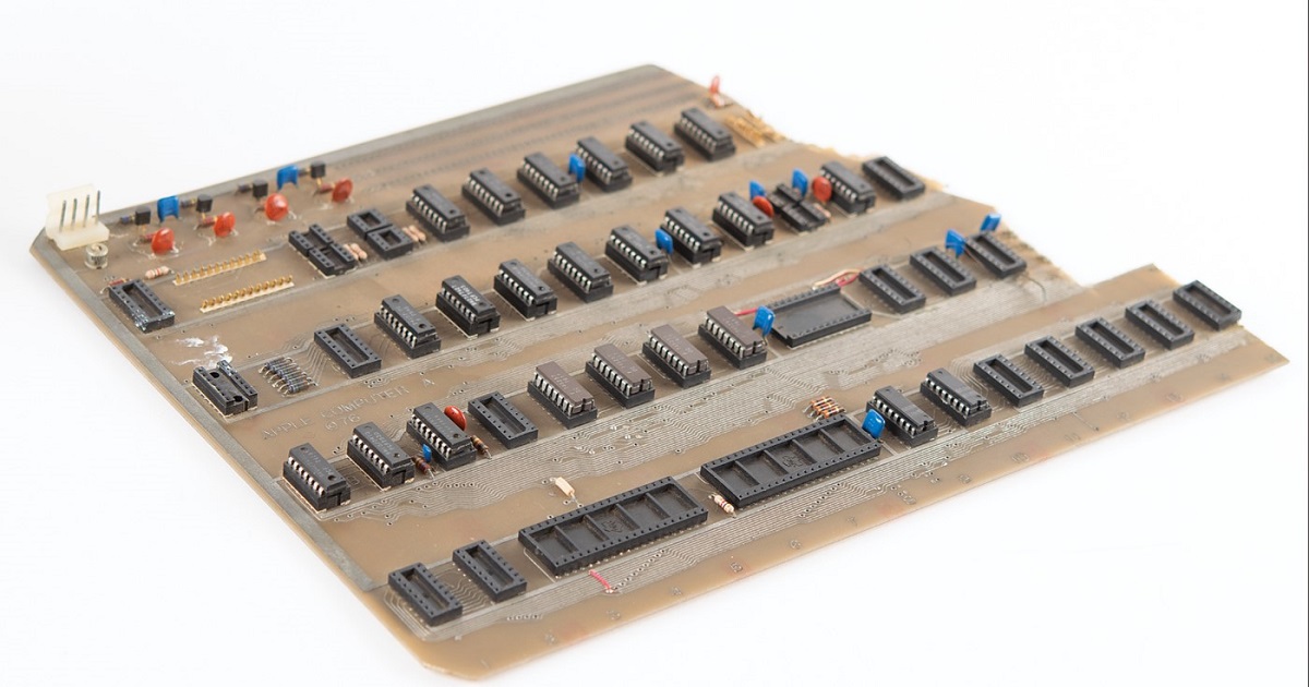 Прототип компьютера Apple-1 продают с аукциона. Ожидают выручить не менее 500 000 долларов