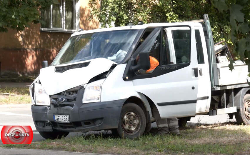 В Пурвциемсе более 30 человек попали в ДТП: новые знаки сбивают с толка В Пурвциемсе более 30 человек попали в ДТП: новые знаки сбивают с толка
