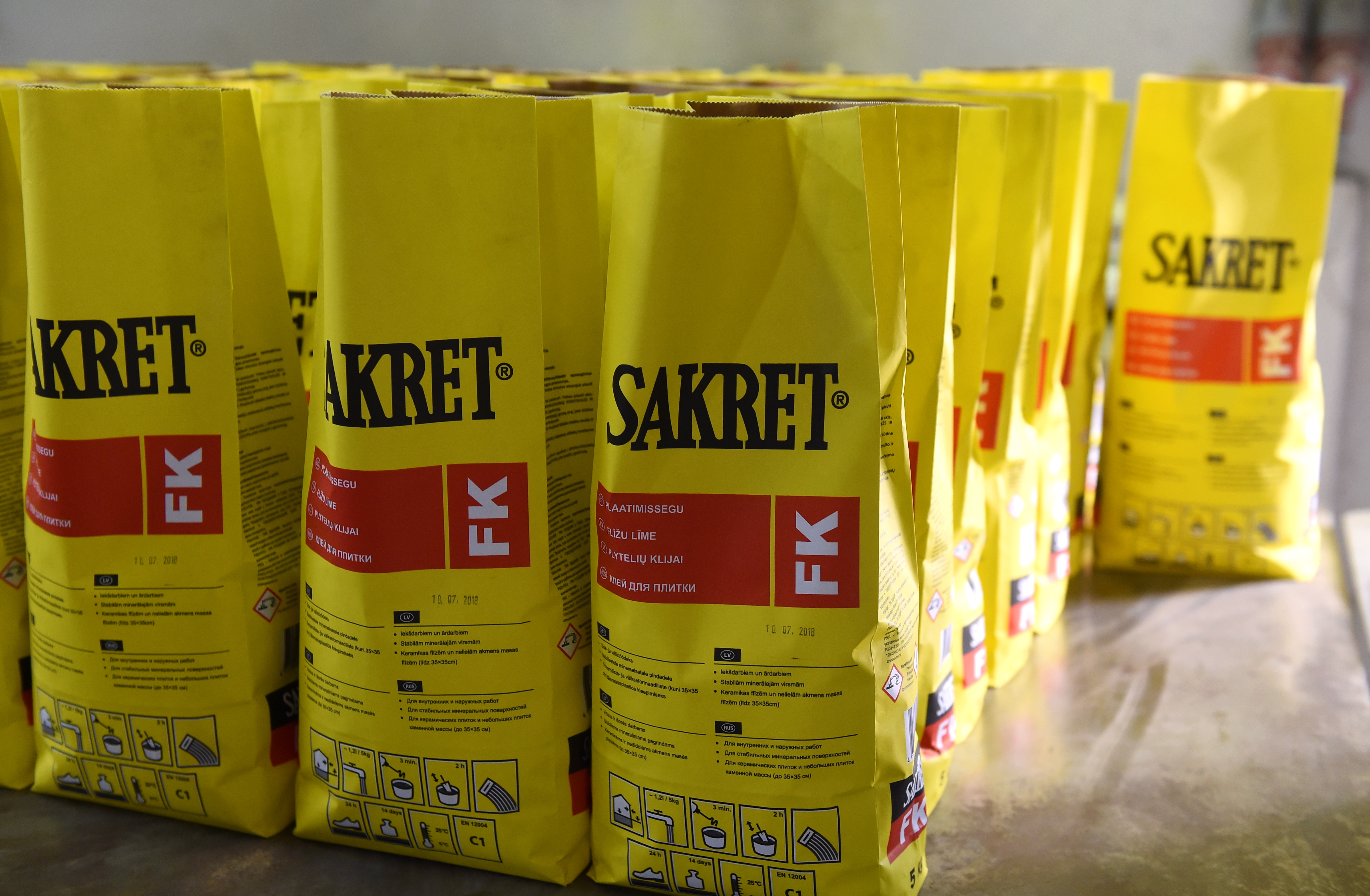 "Sakret Holdinga" koncerna apgrozījums pērn audzis par 1,5%