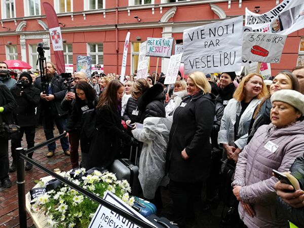 Итоги дня. Медики готовятся бастовать и другие новости вторника, 28.12 Итоги дня. Медики готовятся бастовать и другие новости вторника, 28.12