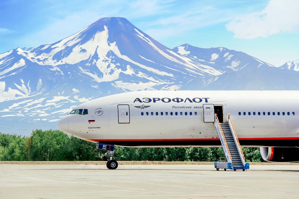 "Аэрофлот" и Turkish Airlines могут попасть под санкции ЕС из-за перевозки мигрантов в Беларусь