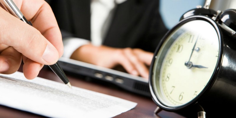 Хочешь работать? Испытательный срок до полугода. Новая идея Минблага