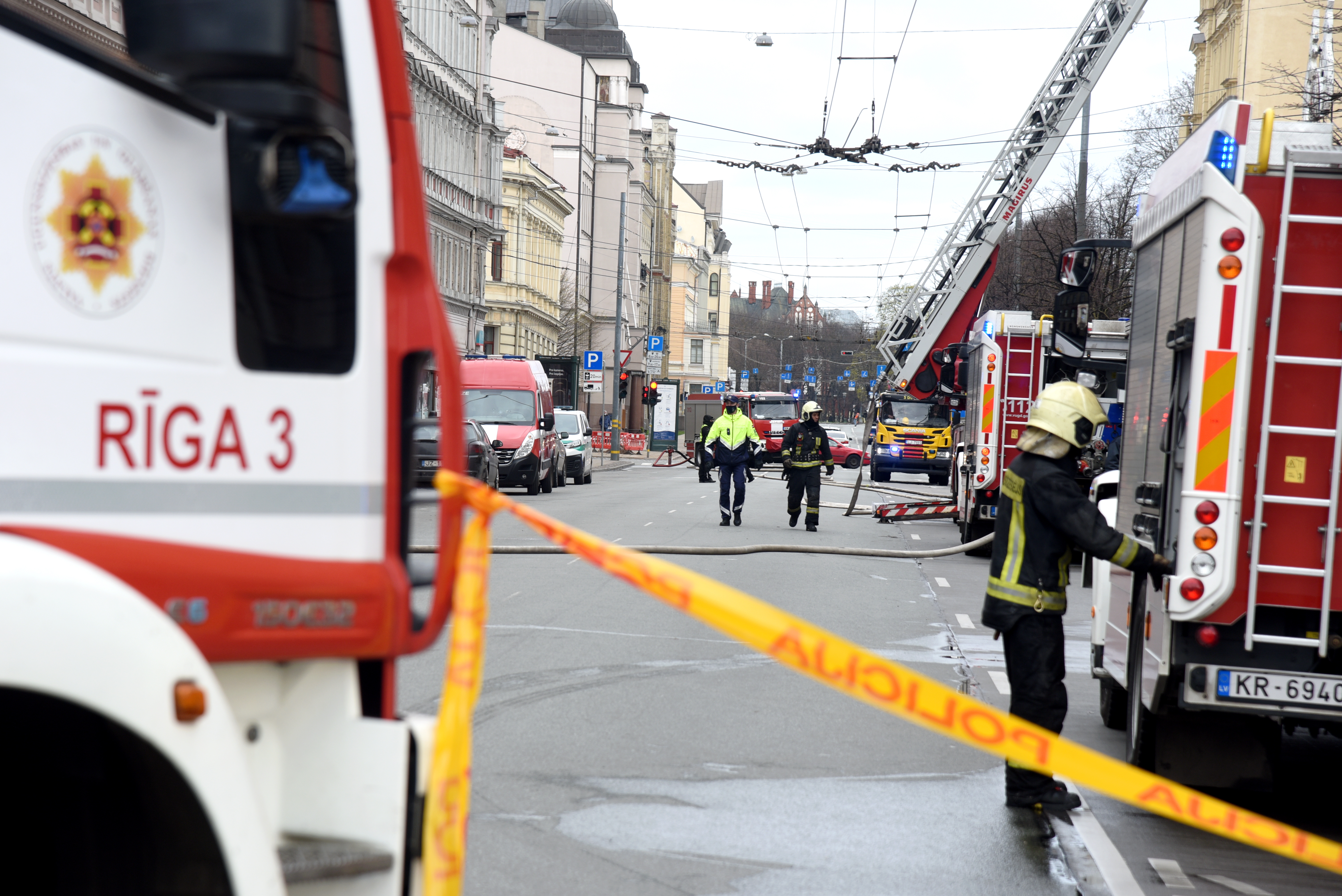 Merķeļa ielā degušā hosteļa lietā iesaistītais uzņēmējs Rieksts sazinājies ar policiju