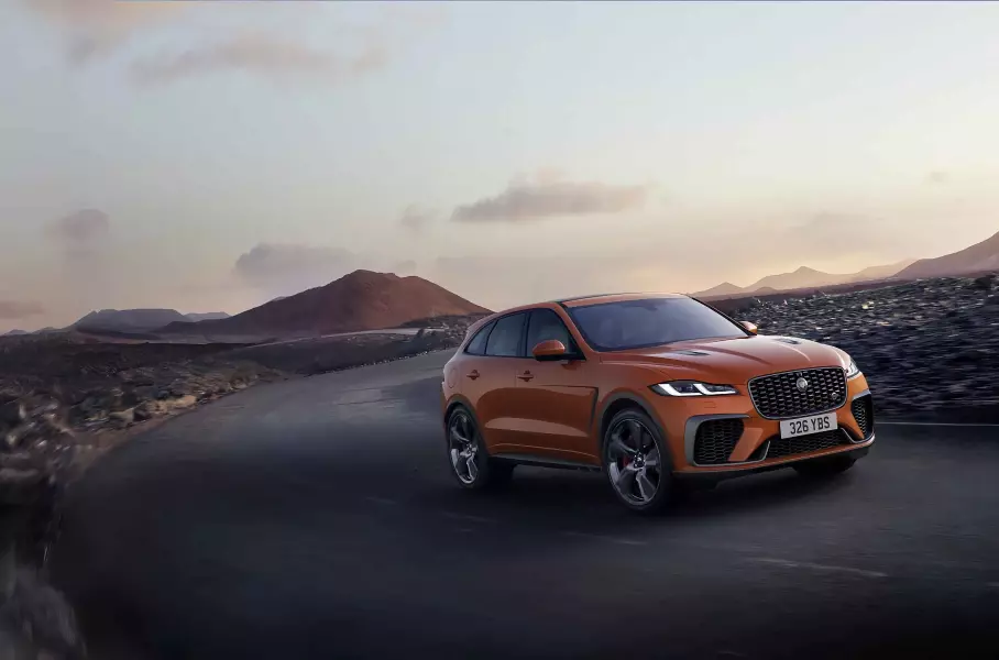 Jaguar F-Pace SVR после нового обновления стал только быстрее