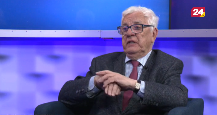 «Я до сих пор не понимаю, куда ушли эти 60 миллионов». Маэстро после окончания празднования столетия в 2021 году «Я до сих пор не понимаю, куда ушли эти 60 миллионов». Маэстро после окончания празднования столетия в 2021 году
