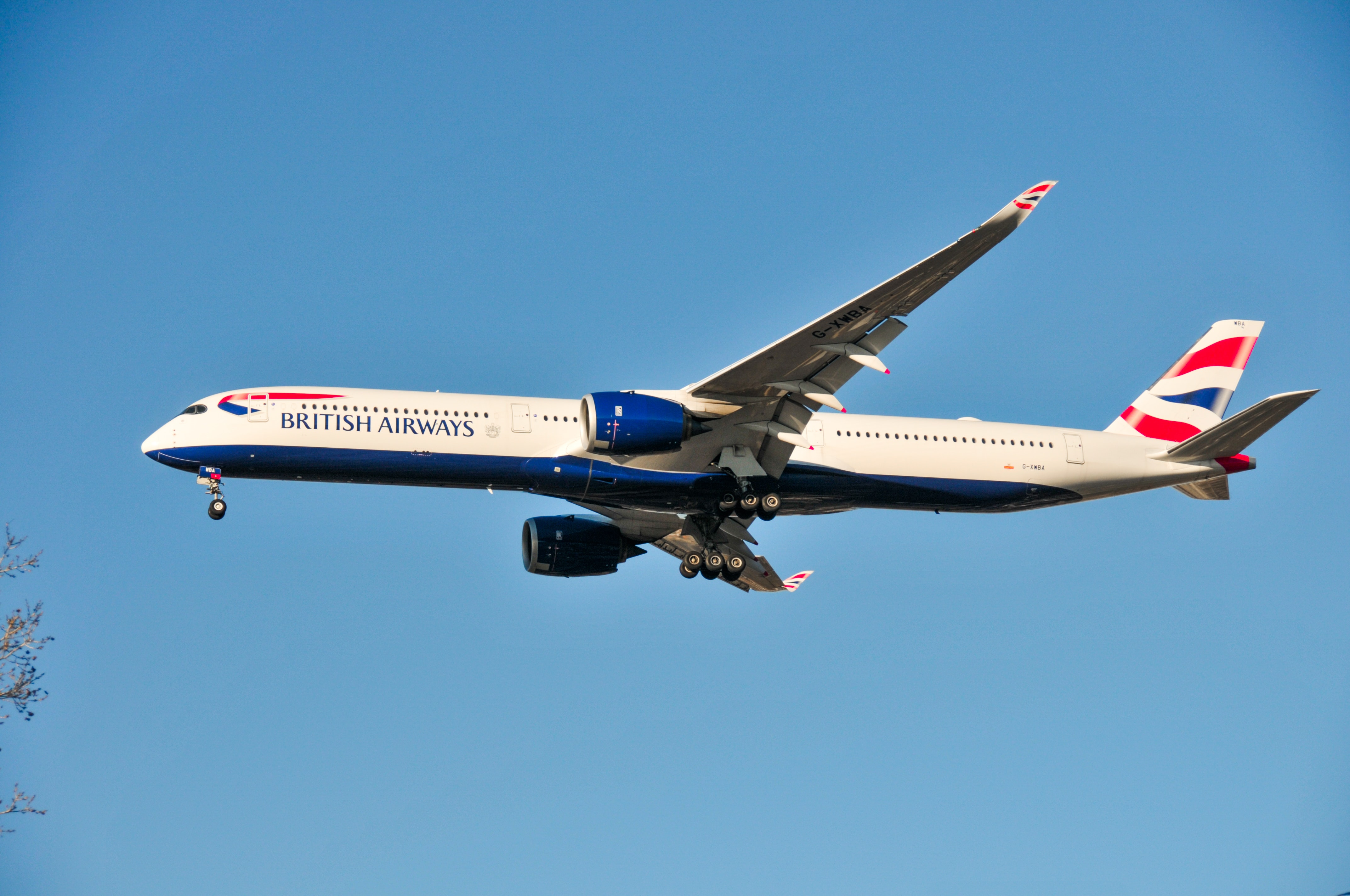 "British Airways" jūlijā atsāks lidojumus uz Rīgu