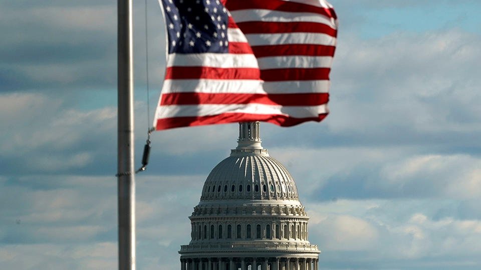 США ввели санкции против российского госдолга. Чем они опасны?