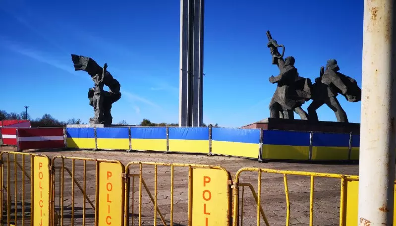 Озвучена последняя дата сноса памятника Освободителям Риги