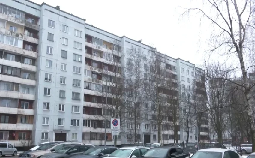 Пироман в Межциемсе? Несколько поджогов в течение часа