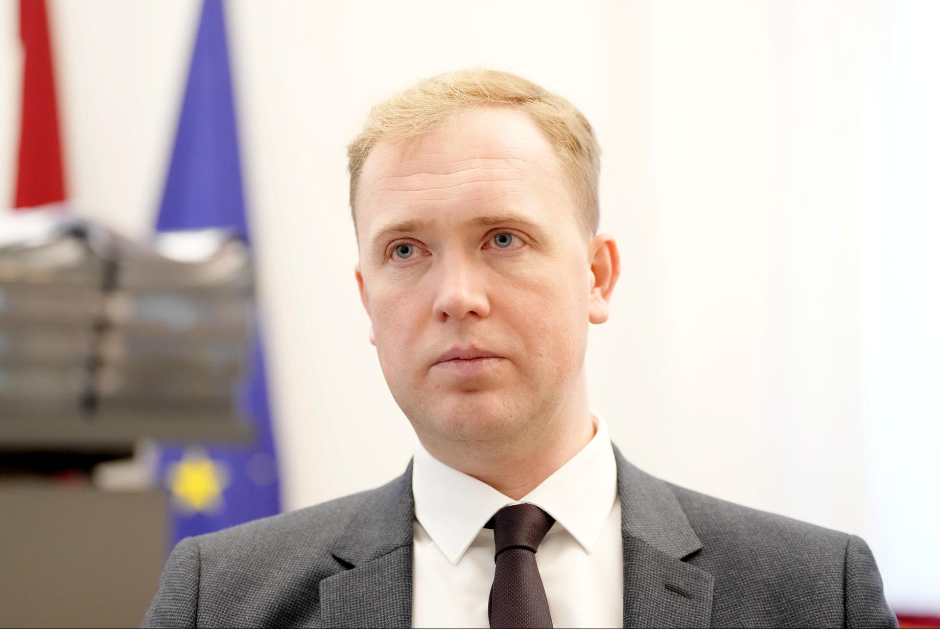 Валайнис: Министерство экономики хочет взять на себя больше ответственности за занятость Валайнис: Министерство экономики хочет взять на себя больше ответственности за занятость