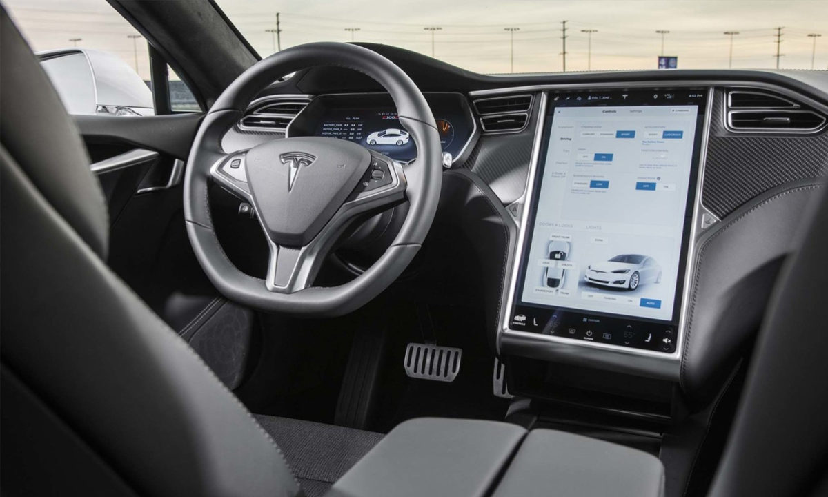 Компания Tesla запатентовала лазерные «дворники»