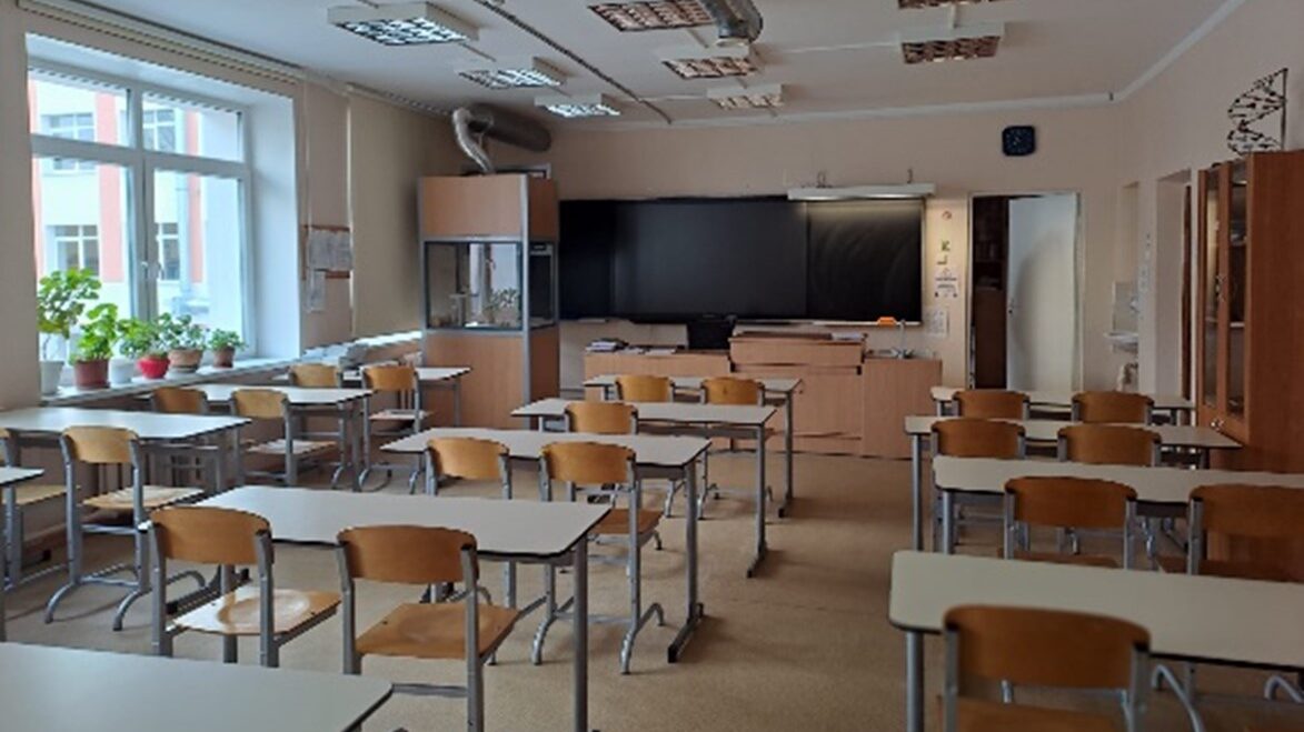 Разрабатывается новый график зарплат учителей