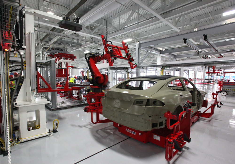Tesla сообщила о рекордной прибыли за первый квартал этого года