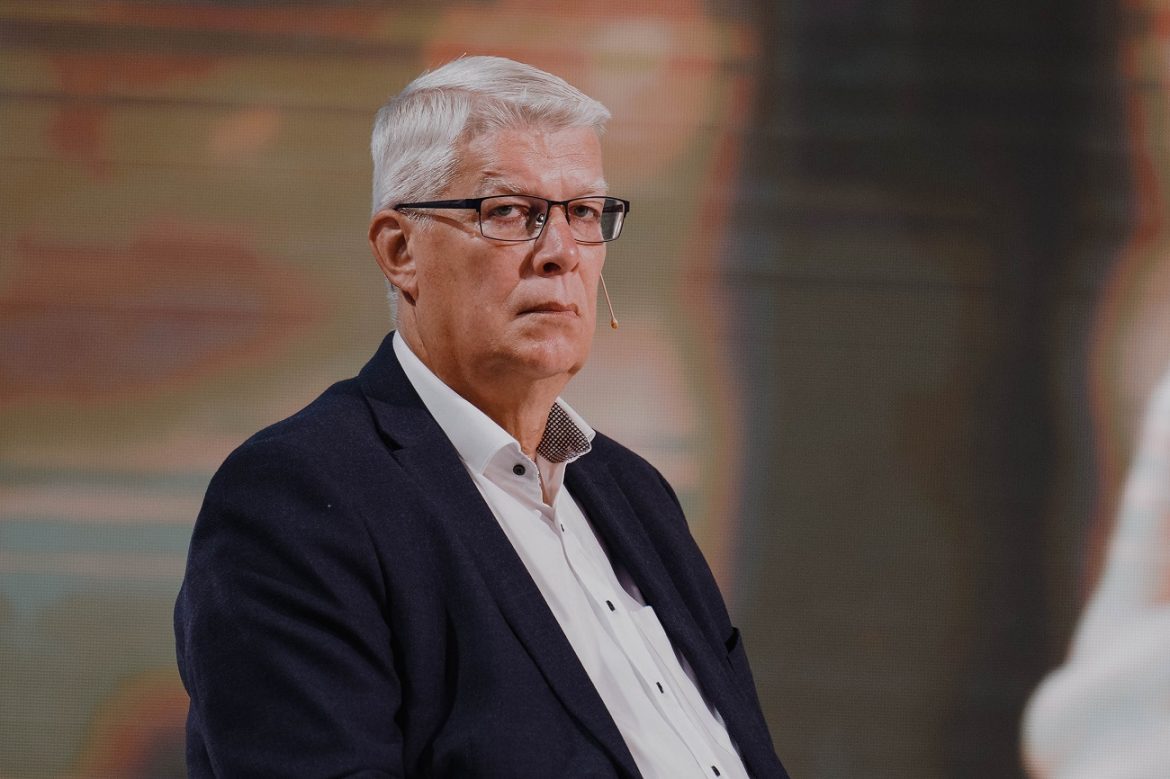 Глав независимых госучреждений должен выдвигать президент
