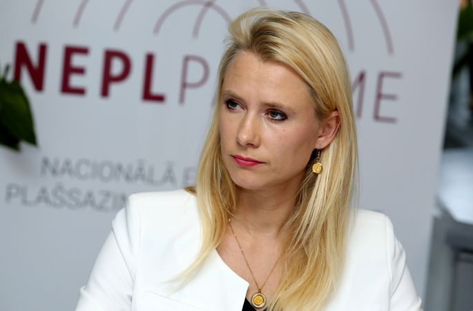 Исследование: в Латвии предпочитают телевидение и социальные сети