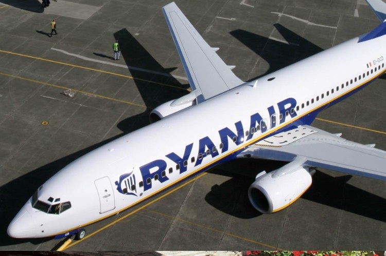 Несмотря на запрет авиасообщения, в Таллинне приземлился самолет Ryanair из Лондона