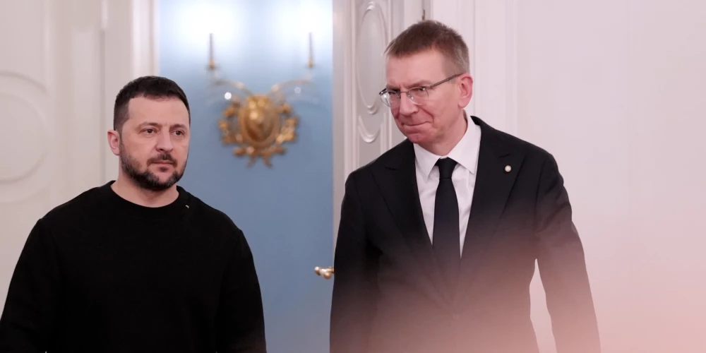Ринкевич призвал отменить ограничения на использование оружия для Украины Ринкевич призвал отменить ограничения на использование оружия для Украины