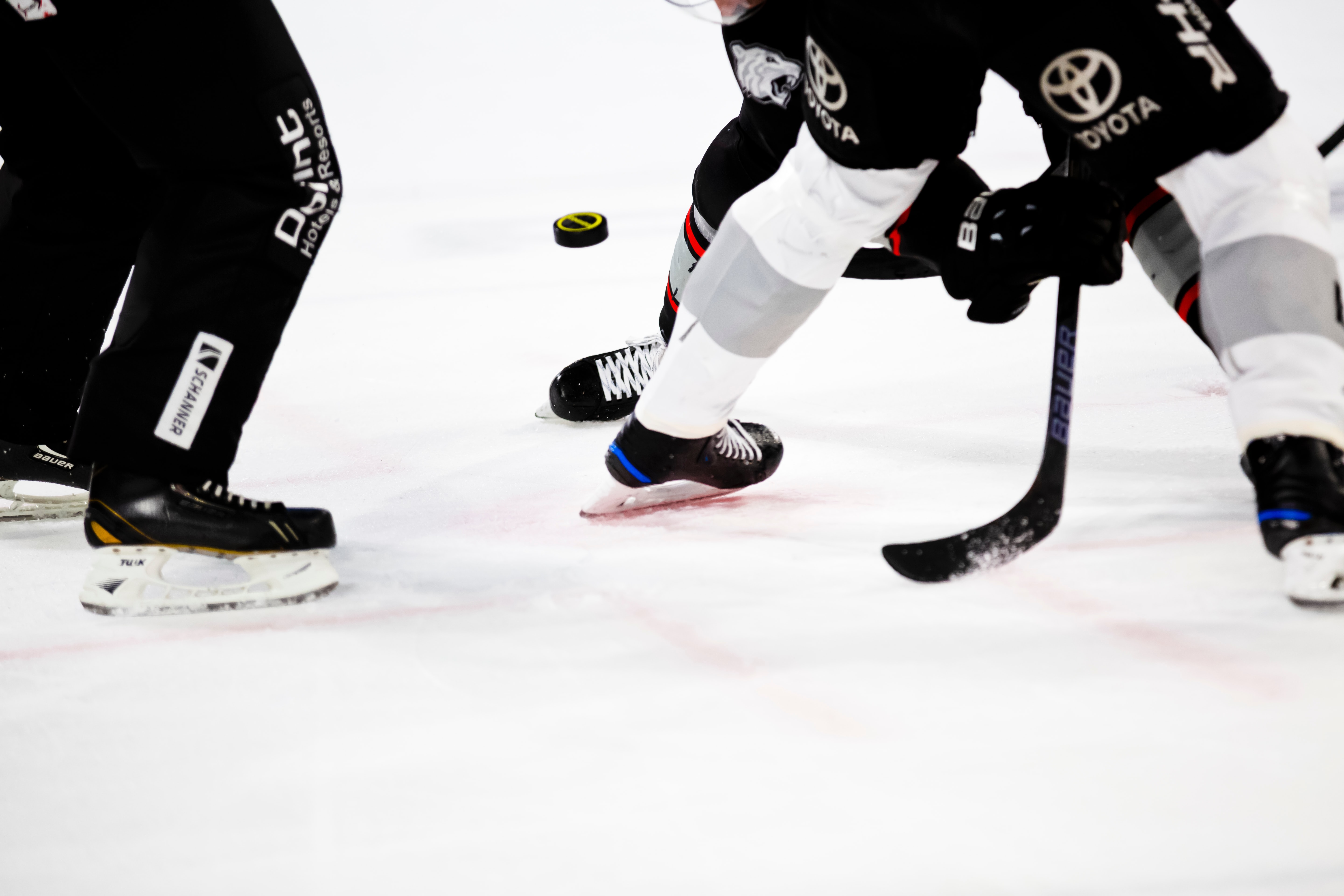 "Latvijas pasts" izdos pastmarku par godu Pasaules hokeja čempionātam