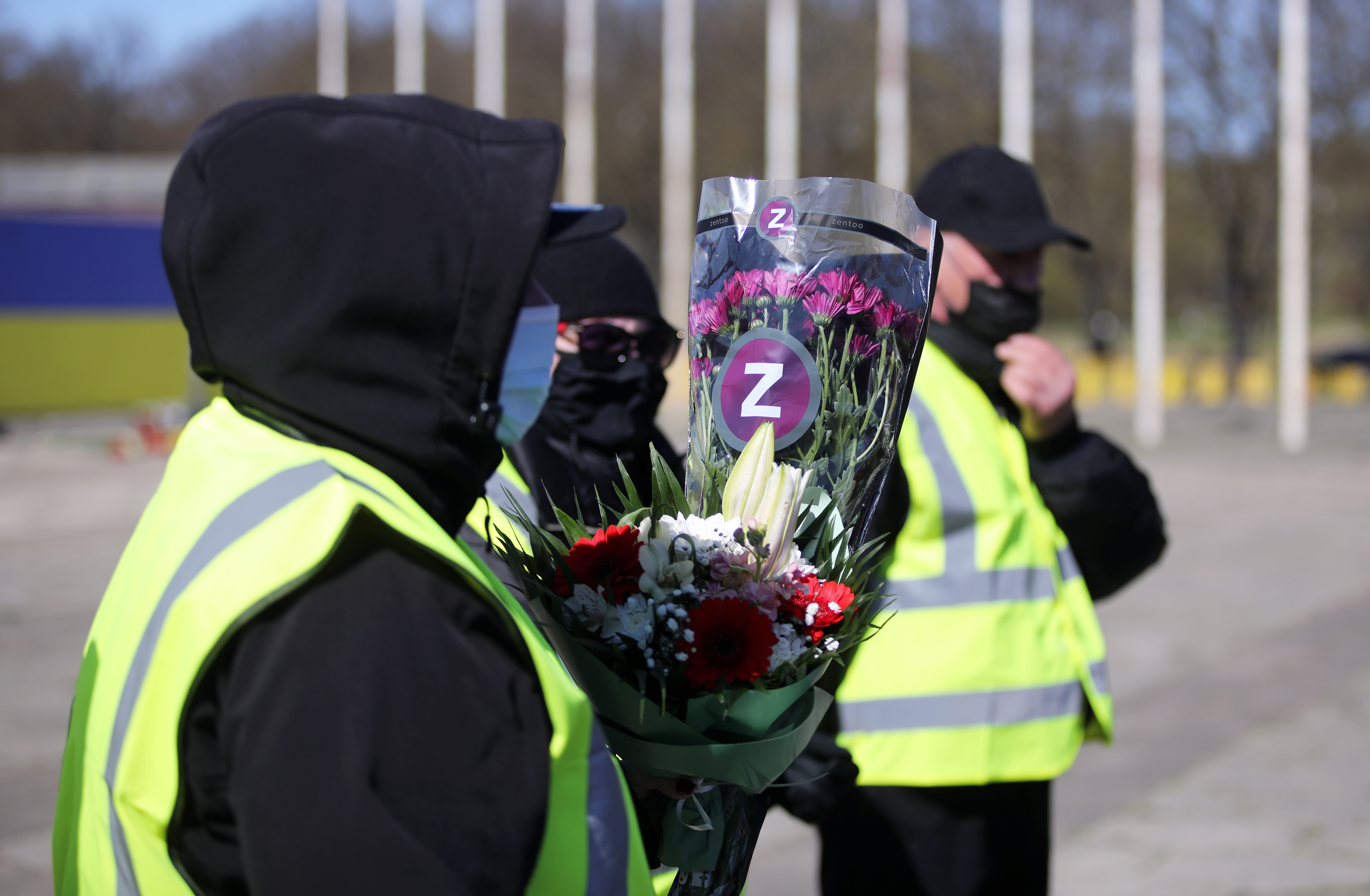 9 мая полиция задержала 13 человек и начала 28 административных процессов