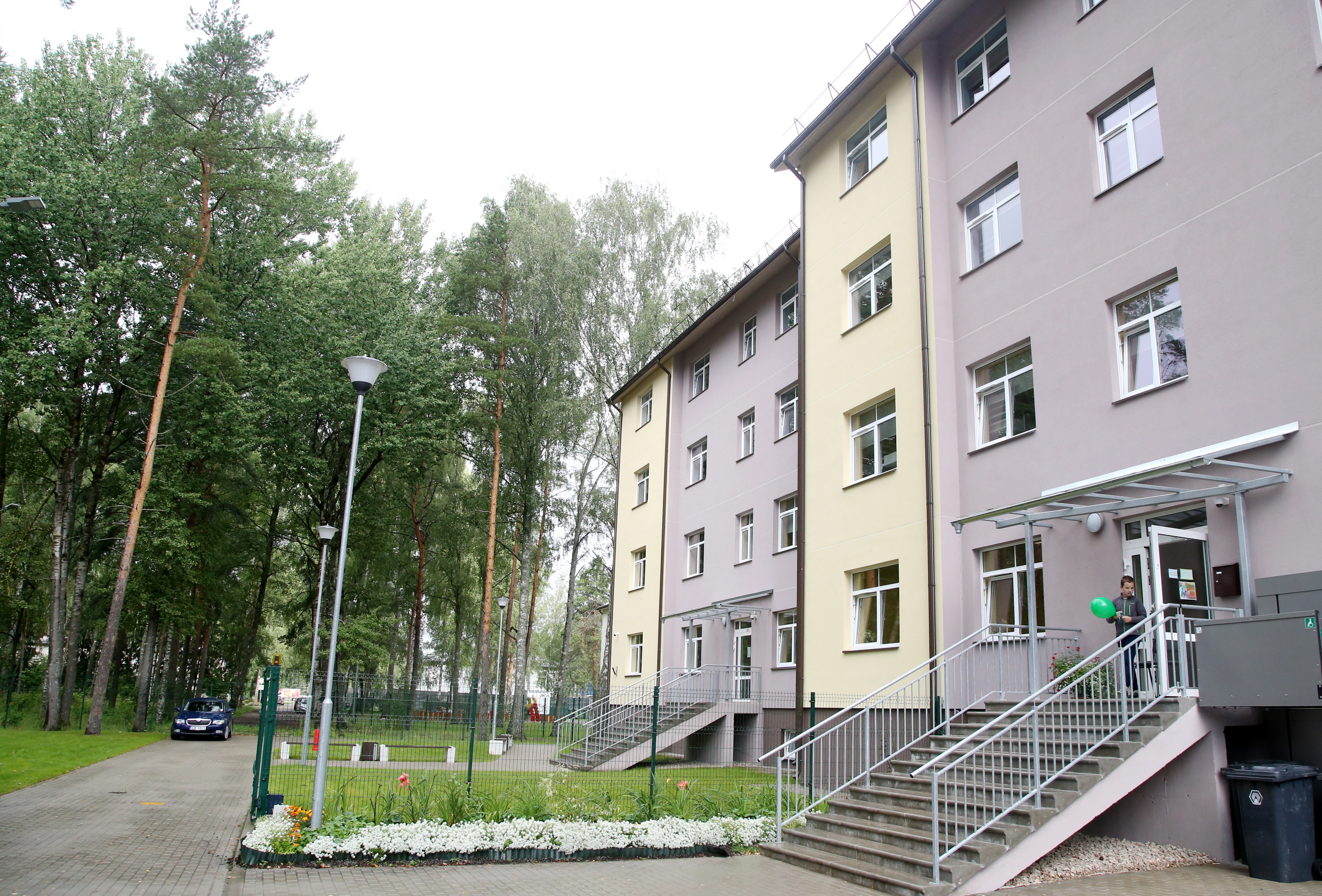 Вспышка Covid-19 в центре для беженцев "Муцениеки". Заразились 48 человек Вспышка Covid-19 в центре для беженцев "Муцениеки". Заразились 48 человек