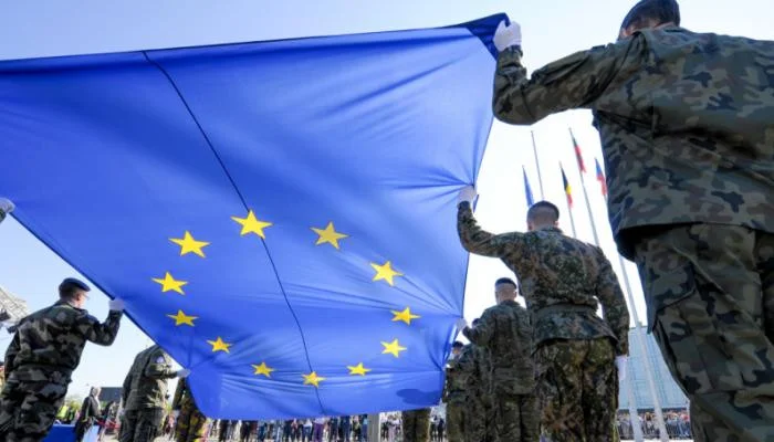 24 страны ЕС готовы обучать украинских военных 24 страны ЕС готовы обучать украинских военных