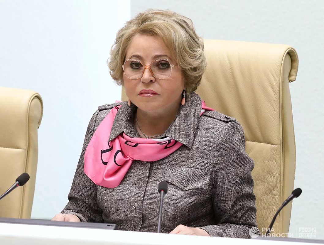 Матвиенко предложила установить памятник из парка Победы на границе России с Латвией Матвиенко предложила установить памятник из парка Победы на границе России с Латвией