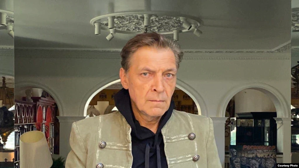 Суд в Москве заочно арестовал Александра Невзорова