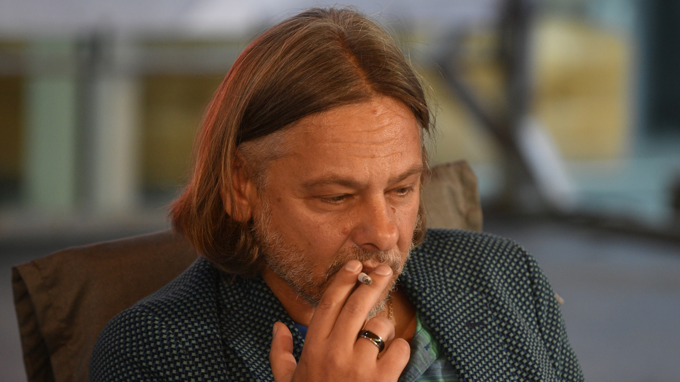Режиссер Дж.Дж.Джилинджер ответил на обвинения в совращениях