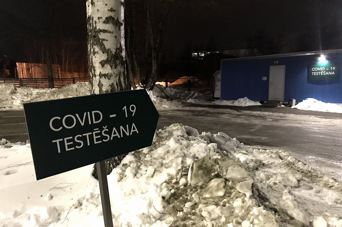 Массовое тестирование на Covid-19 проведут в Гулбене и Балви