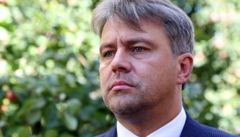 Омбудсмен: угрозы и подкуп ради пропаганды вакцинации не этичны