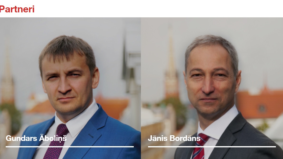 Проверят рекламу юридической фирмы министра юстиции с министром юстиции на сайте