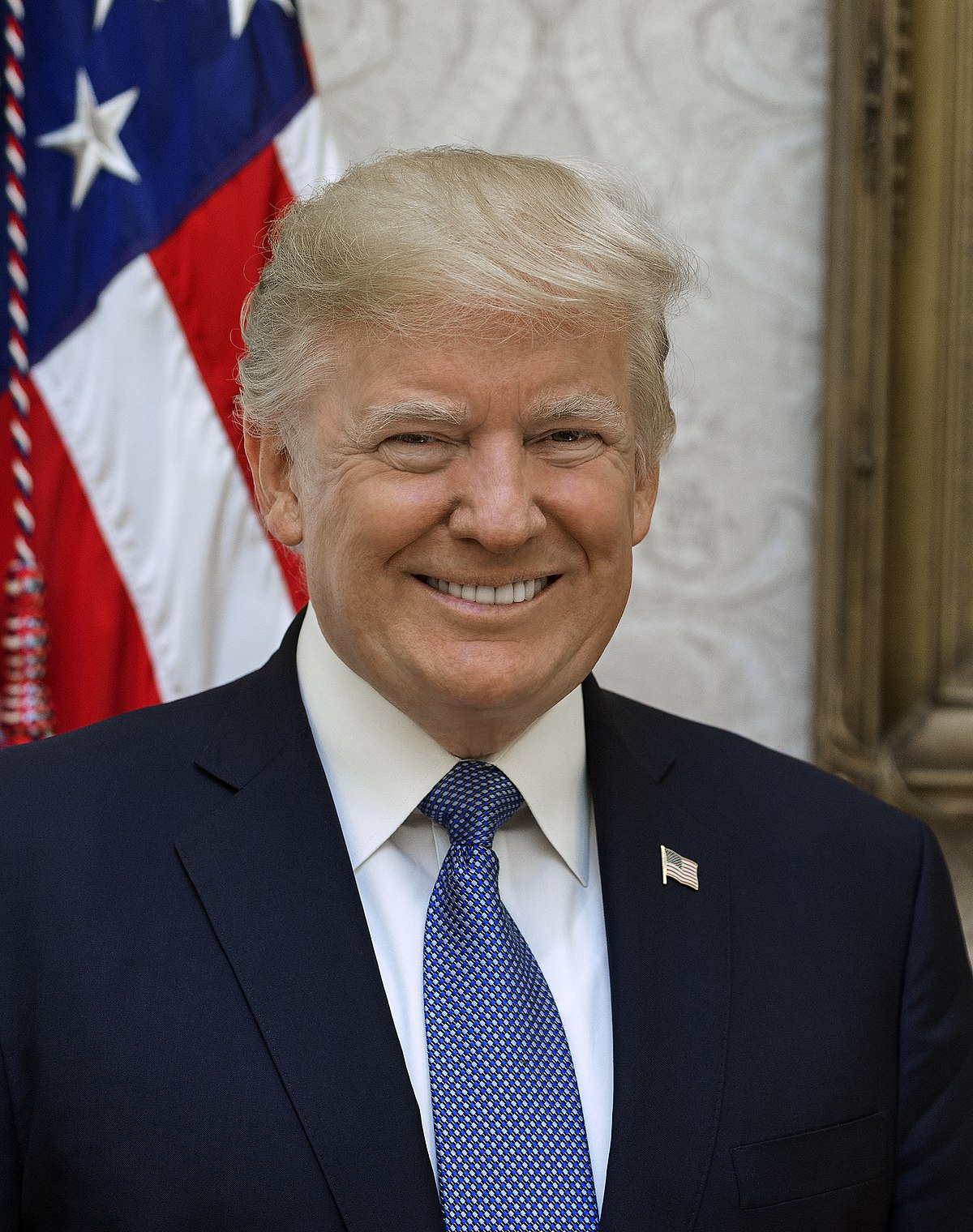 Дональд Трамп объявил о грядущем запуске новой соцсети - TRUTH Social