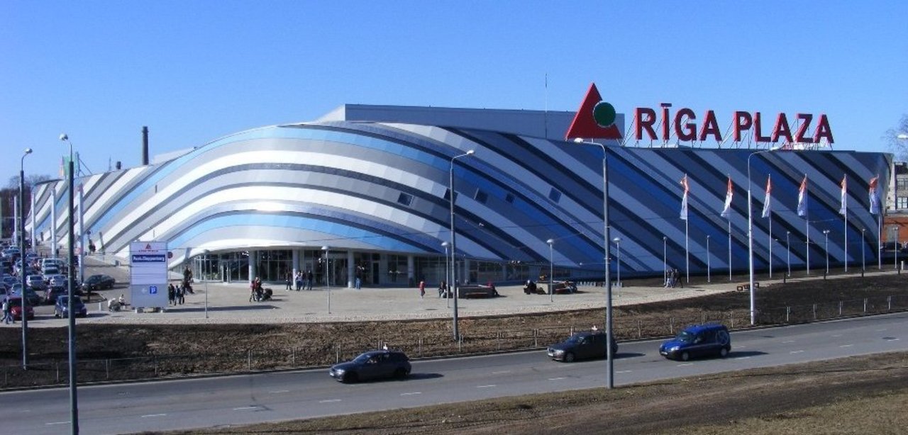 До 11 января будет открыто 40% магазинов Rīga Plaza До 11 января будет открыто 40% магазинов Rīga Plaza