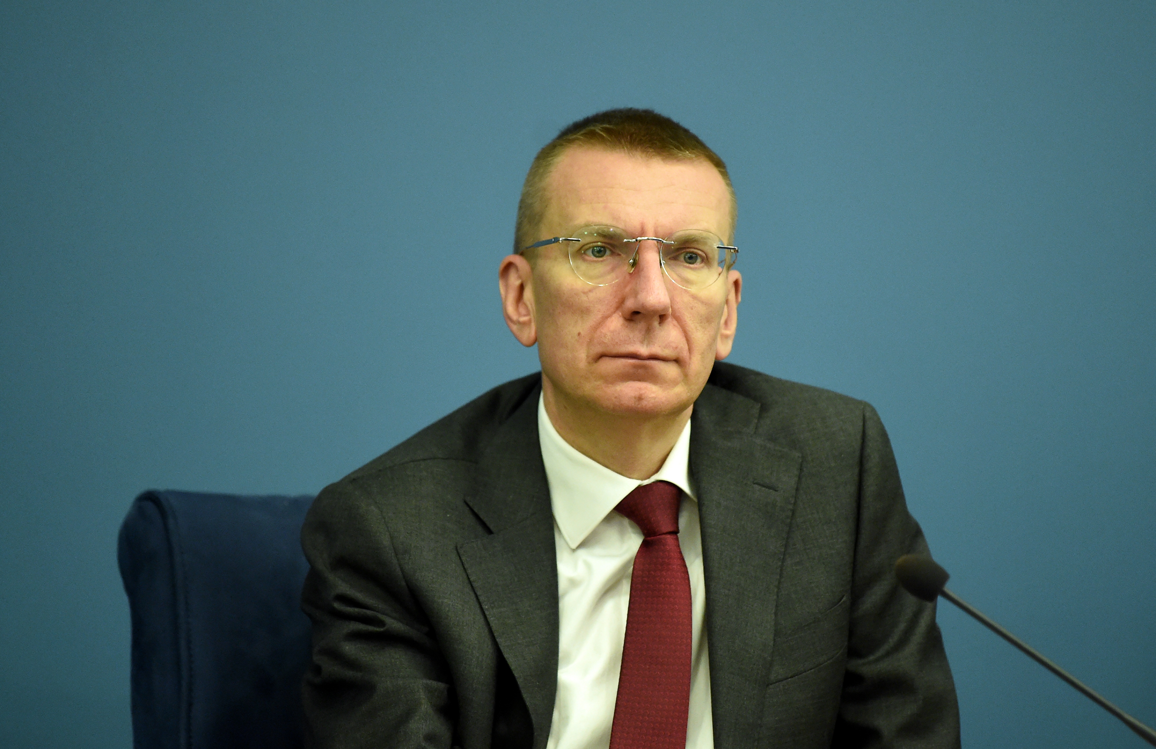 Ринкевич: нужно позволить Украине использовать оружие для ударов по России