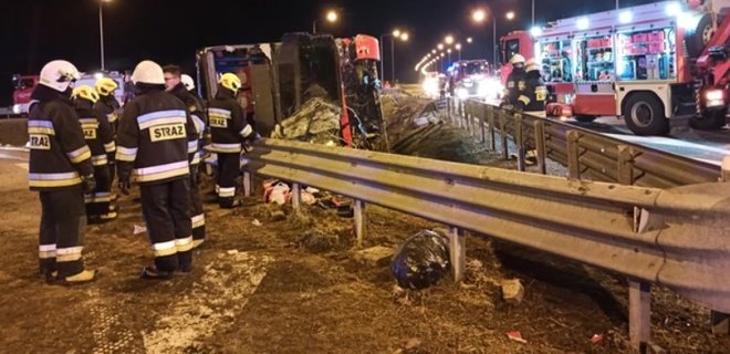 В Польше перевернулся автобус: 6 человек погибли, 41 ранен