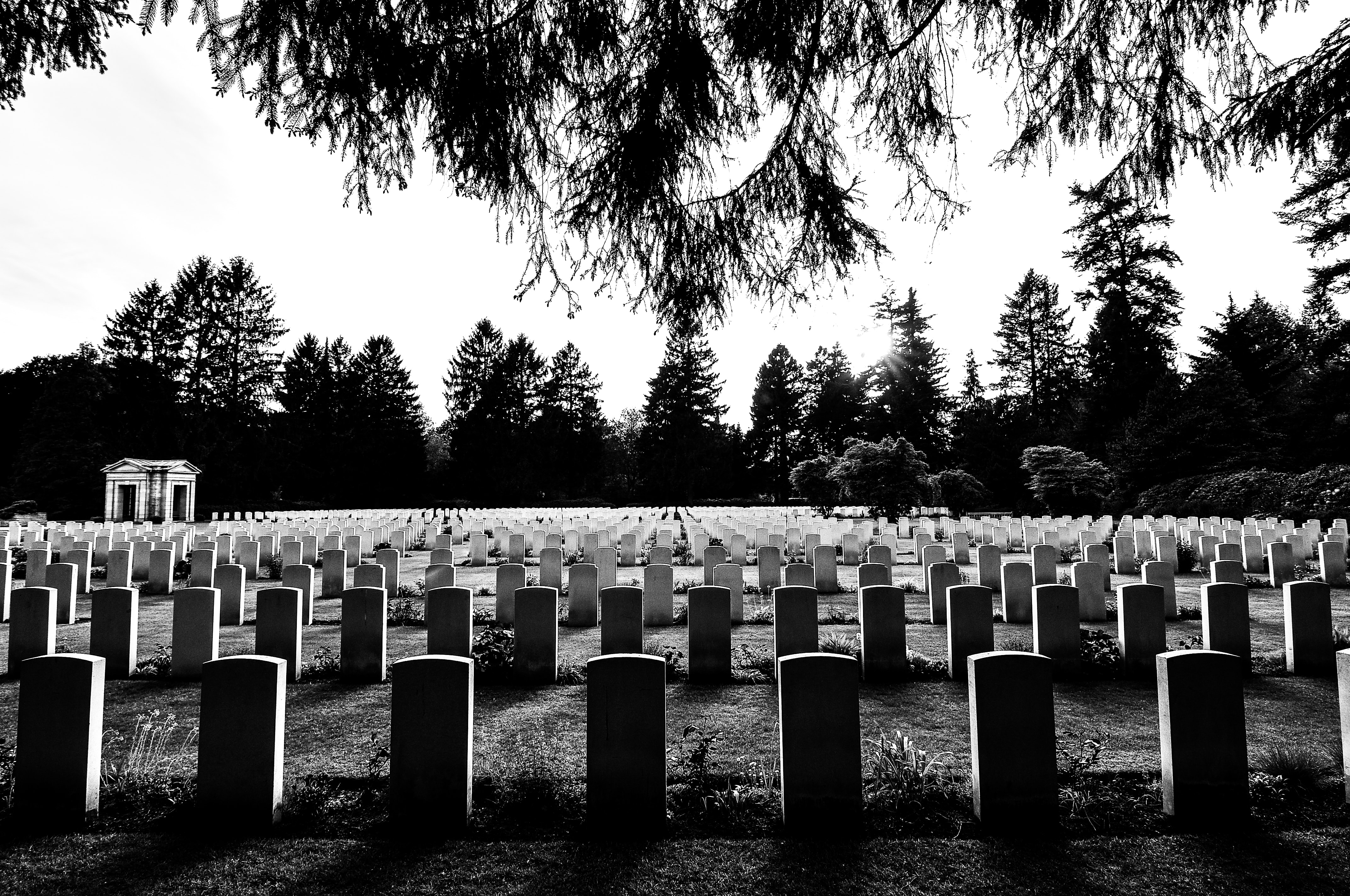 100 gadu vecumā no dzīves aizgājis britu ziedojumu akcijas varonis
