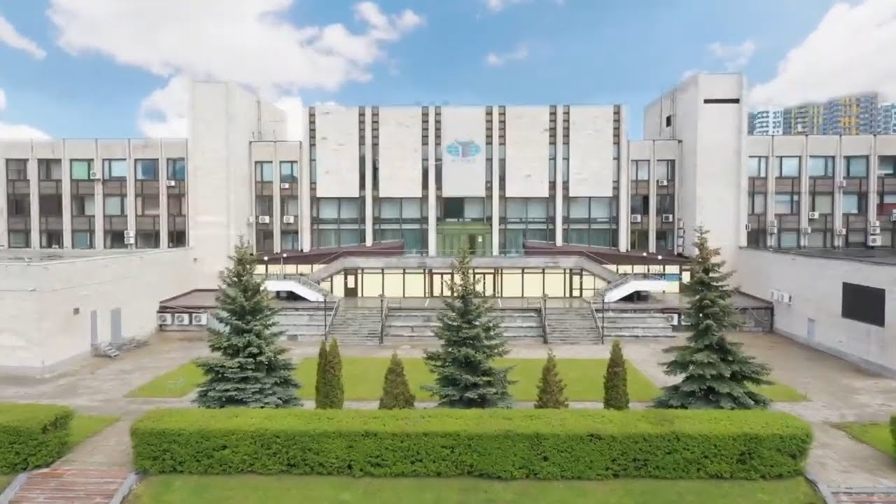 МИД Польши уволил всех выпускников МГИМО
