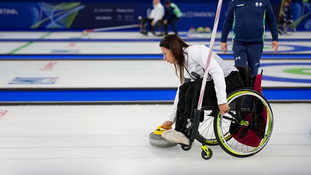 Рожкова/Ласманс завоевали бронзу на зимних Паралимпийских играх